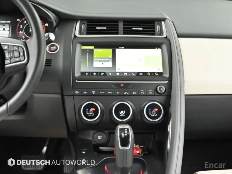 Jaguar E-PACE
