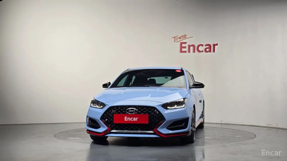 Hyundai Veloster