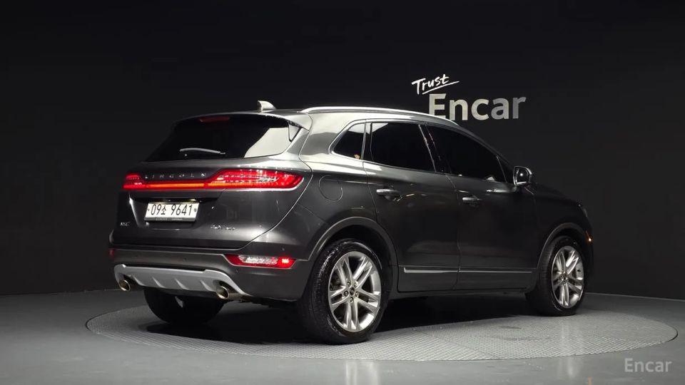 Lincoln MKC