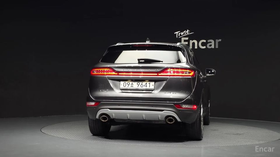 Lincoln MKC