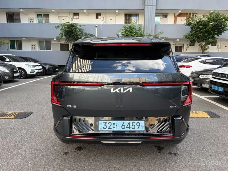 Kia EV5