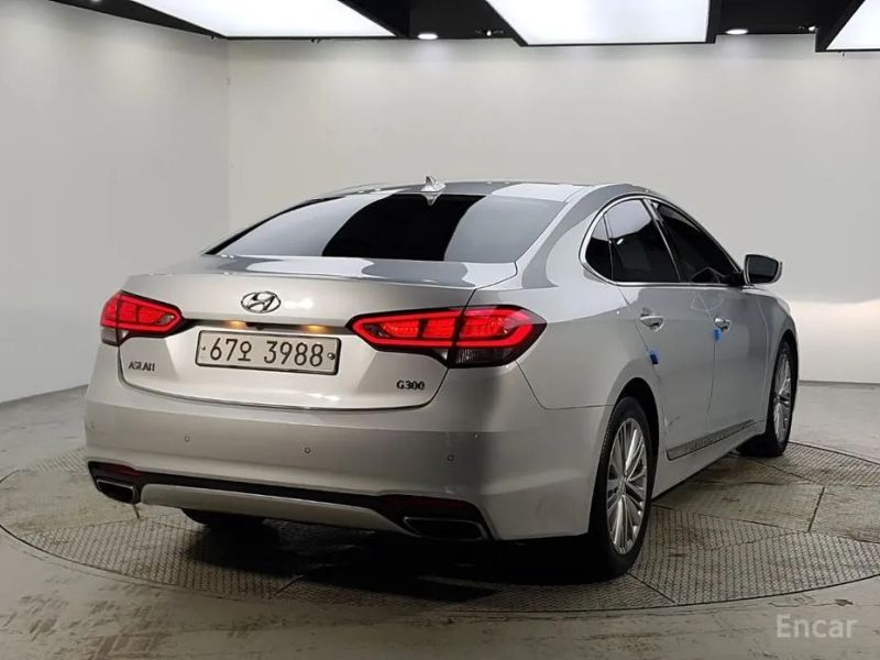 Hyundai Aslan