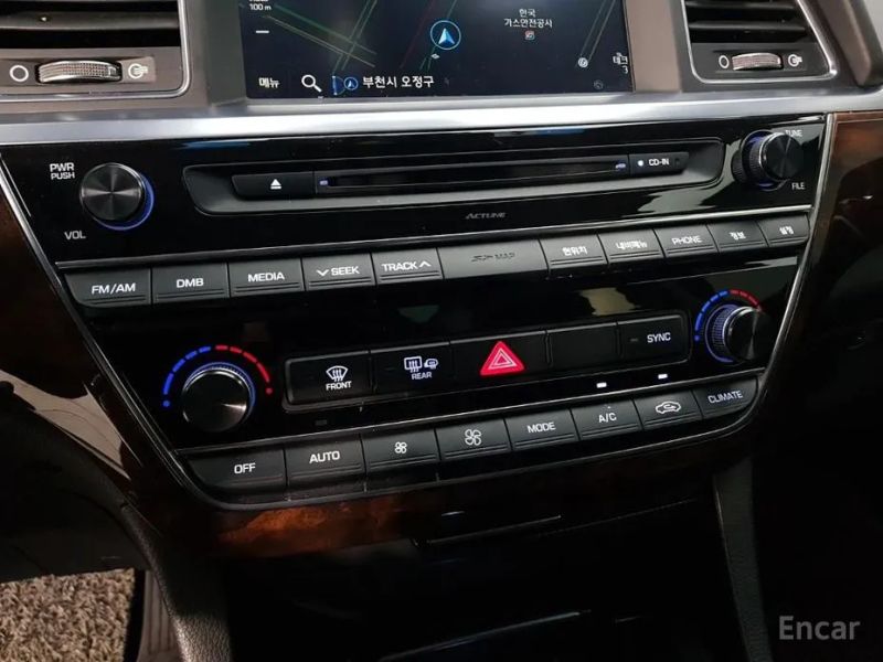 Hyundai Aslan
