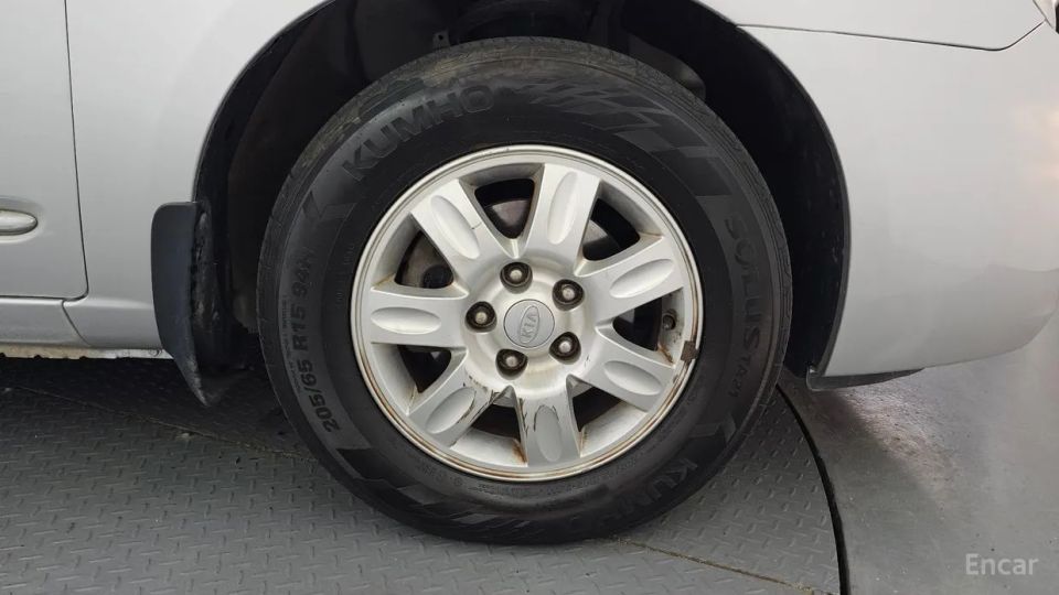 Kia Carens
