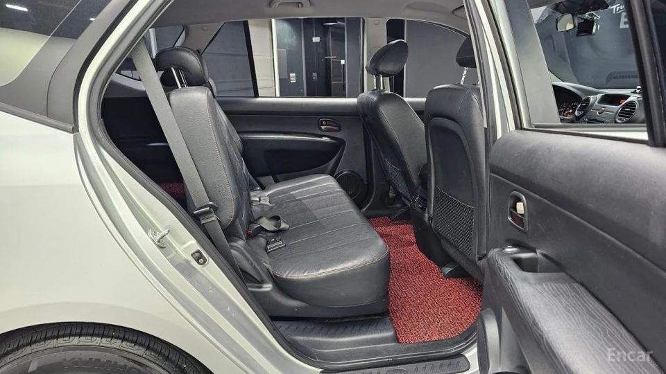 Kia Carens