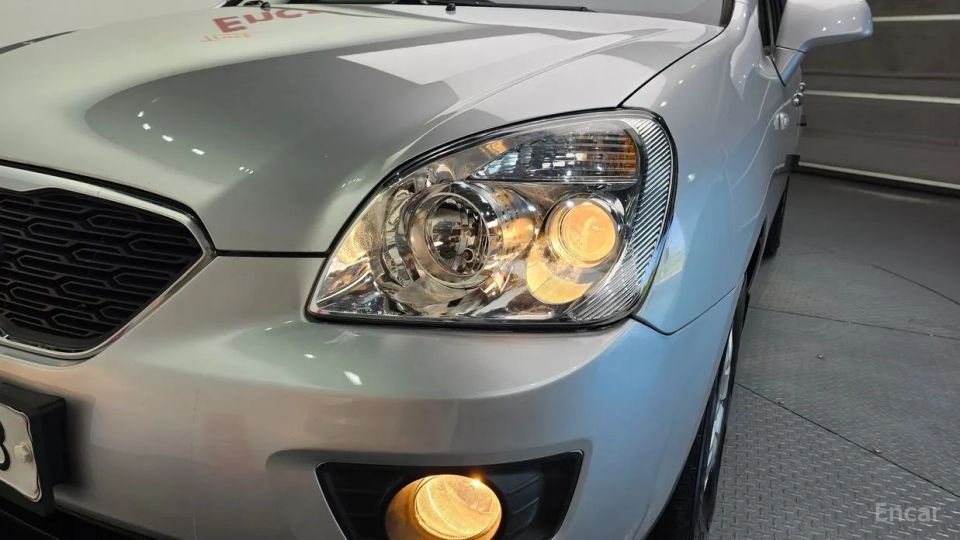 Kia Carens