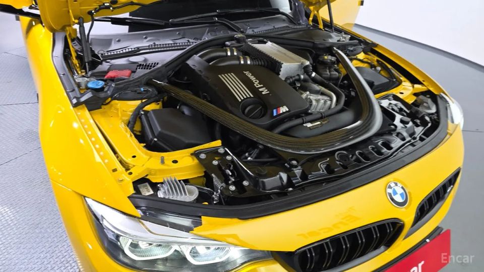 BMW M4