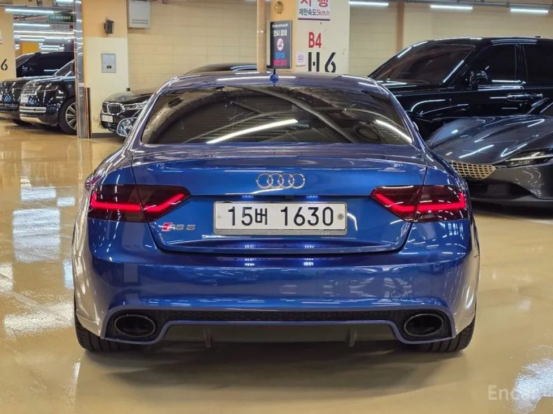 Audi rs5