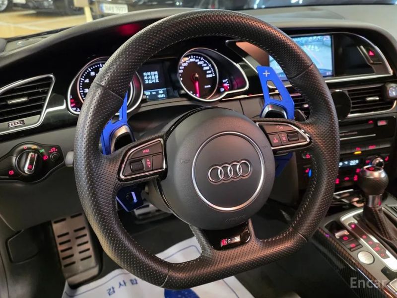 Audi rs5