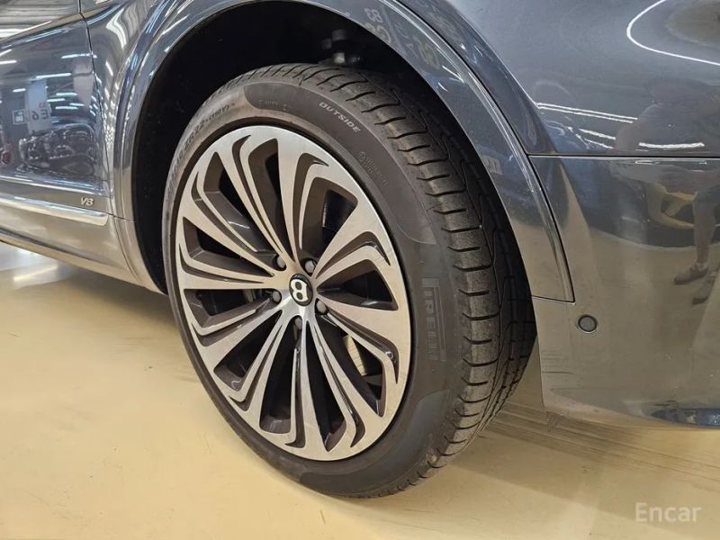 Bentley Bentayga