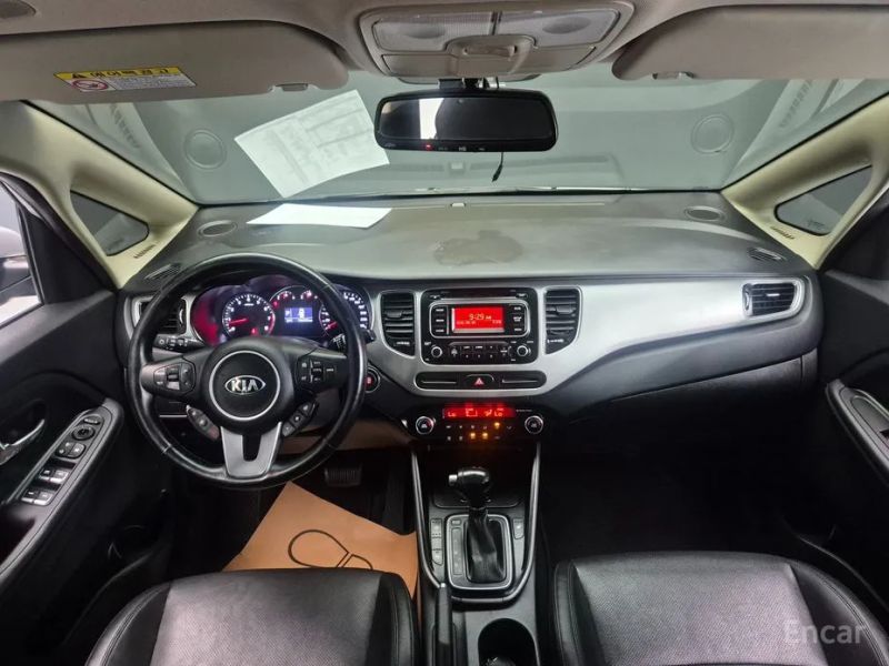 Kia Carens