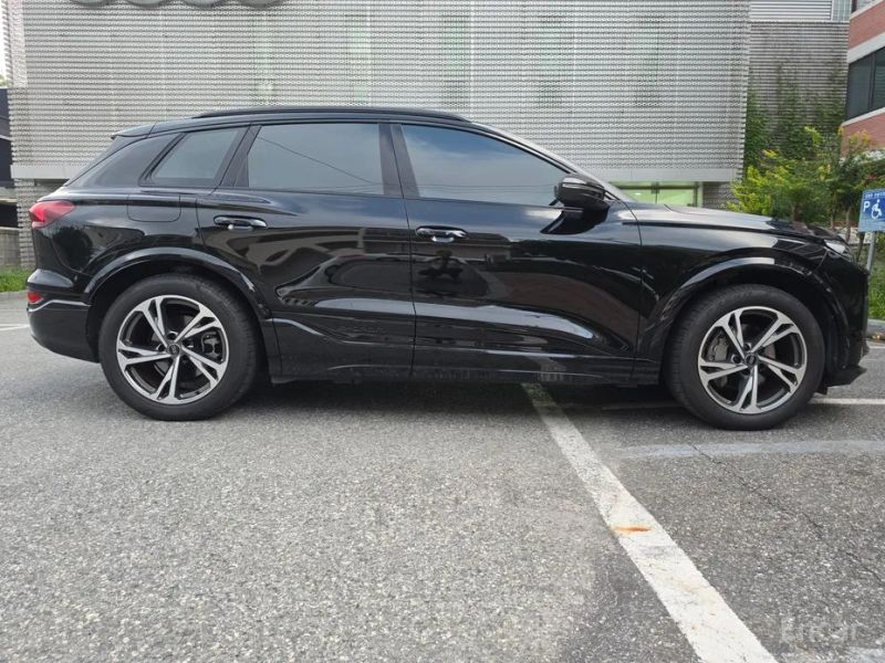 Audi Q6 e-tron