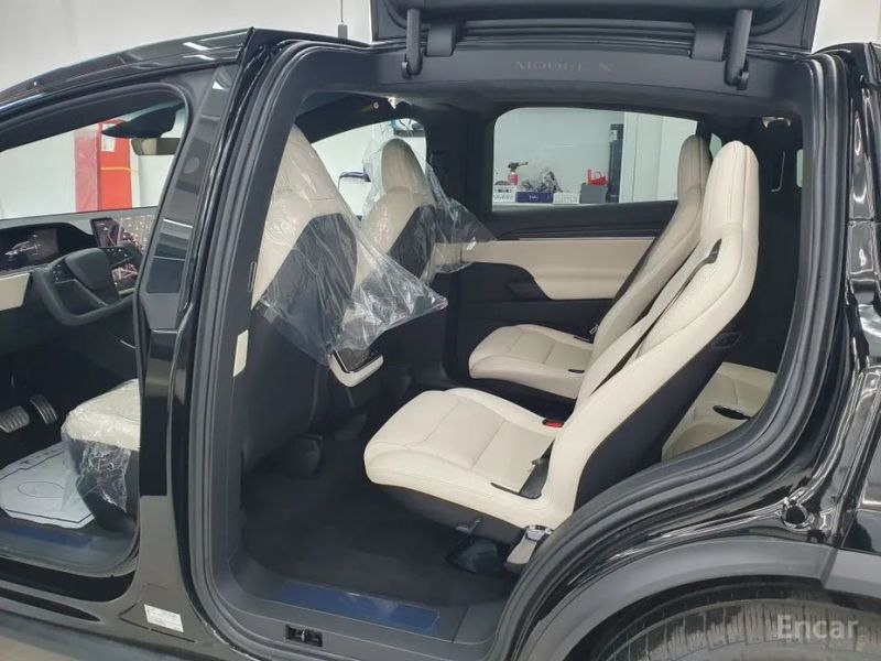 Tesla model-x