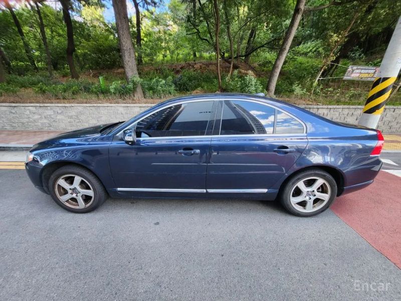 Volvo S80