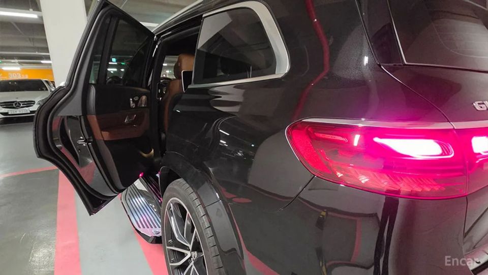 Mercedes-Benz GLS-Class