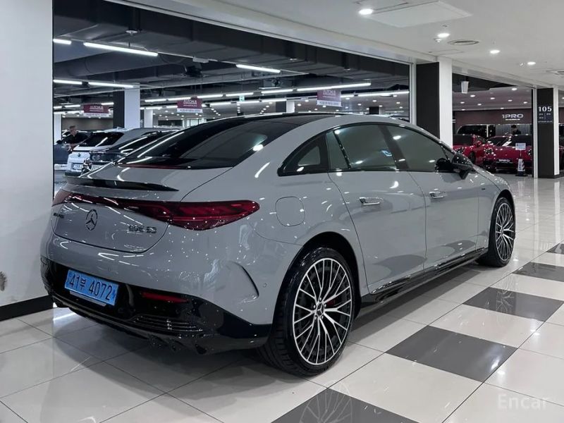 Mercedes-Benz EQE