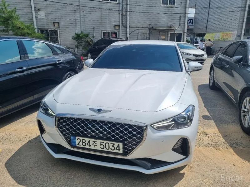 Genesis G70