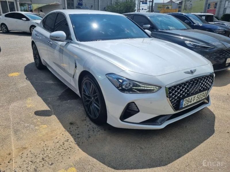 Genesis G70
