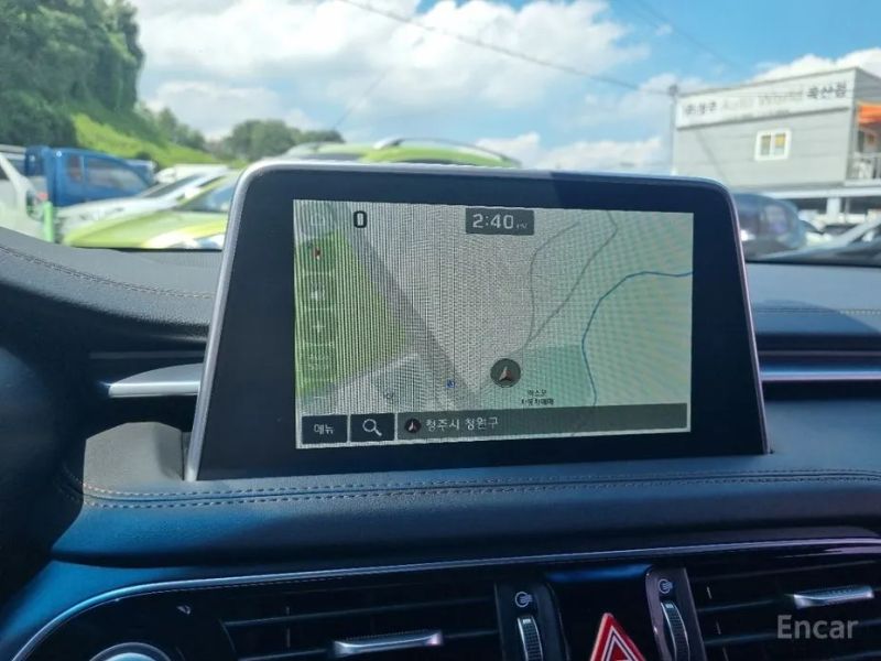 Genesis G70