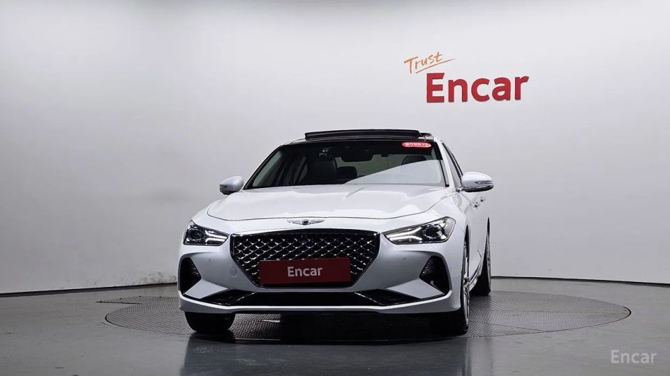 Genesis G70