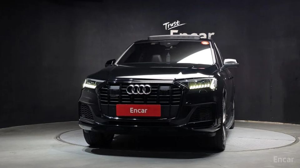 Audi Q7