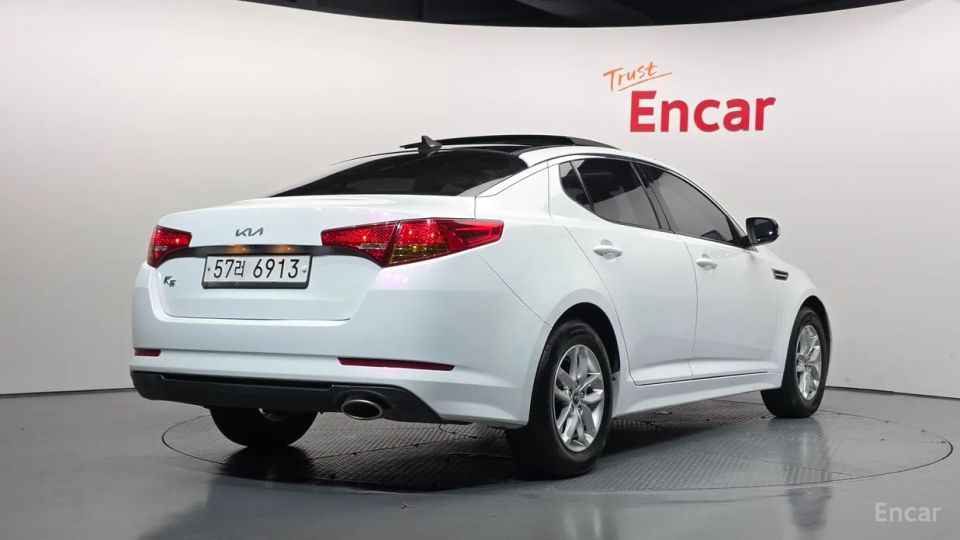Kia K5