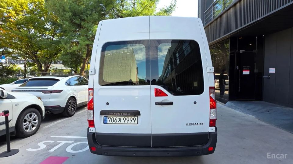 Renault-KoreaSamsung Master