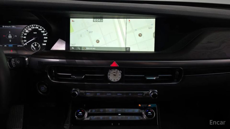 Genesis G90