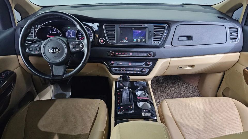 Kia Canival