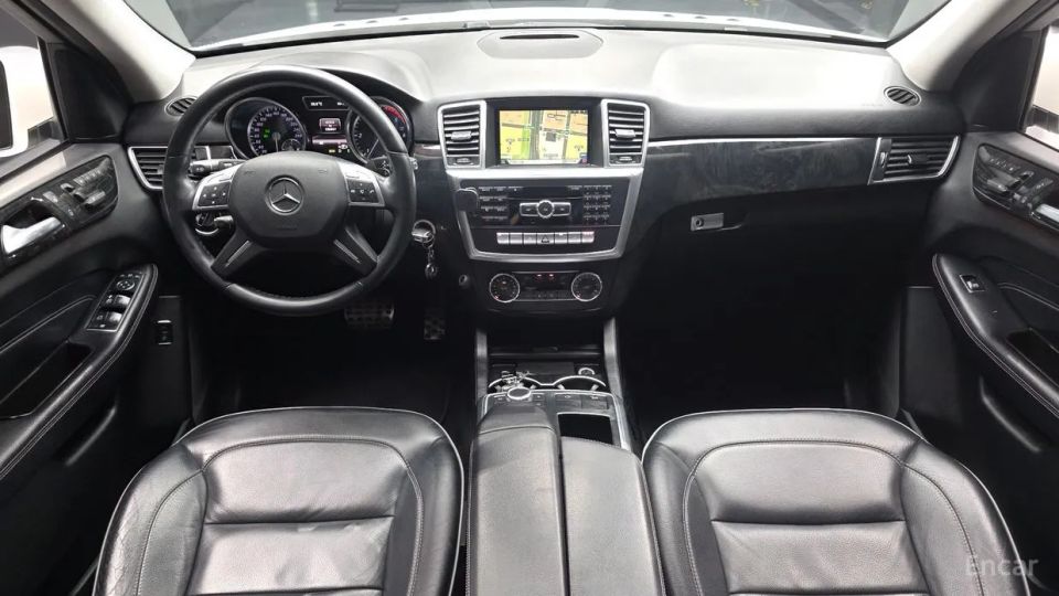 Mercedes-Benz M-class