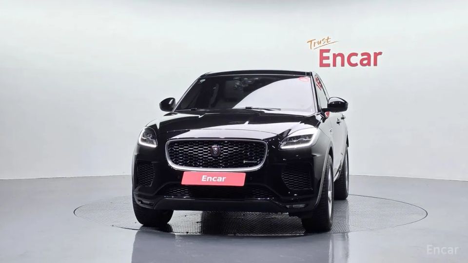 Jaguar E-PACE