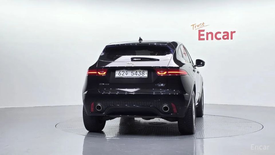 Jaguar E-PACE