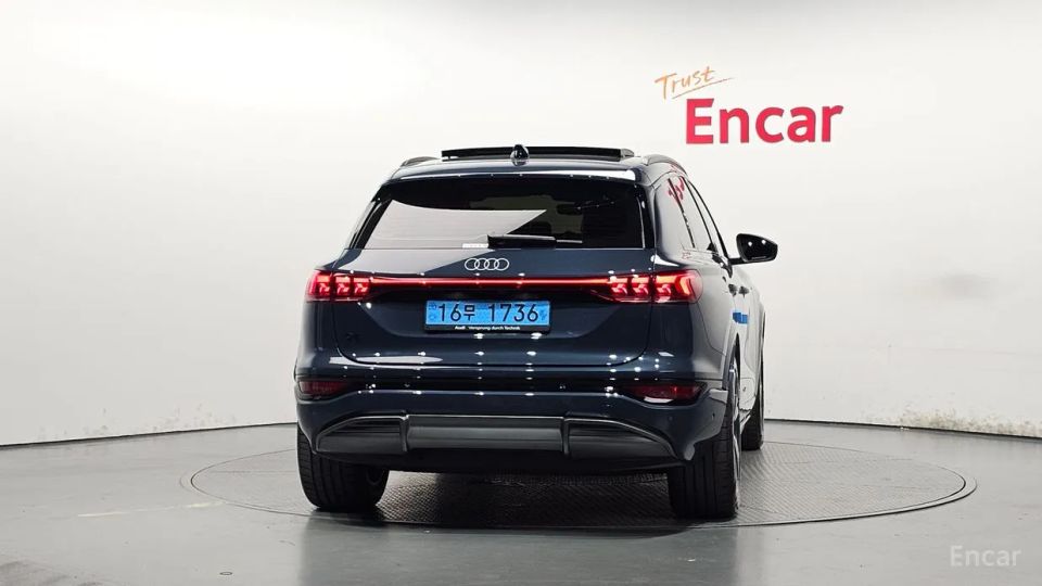 Audi Q6 e-tron