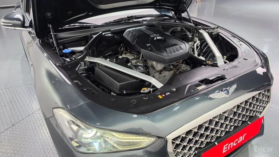 Genesis G70