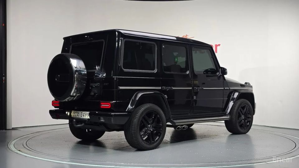 Mercedes-Benz G-Class