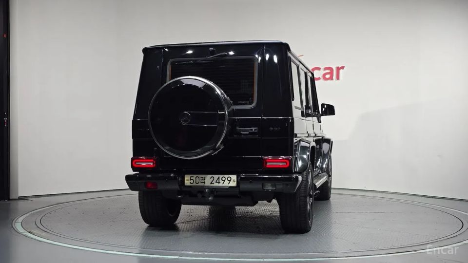 Mercedes-Benz G-Class