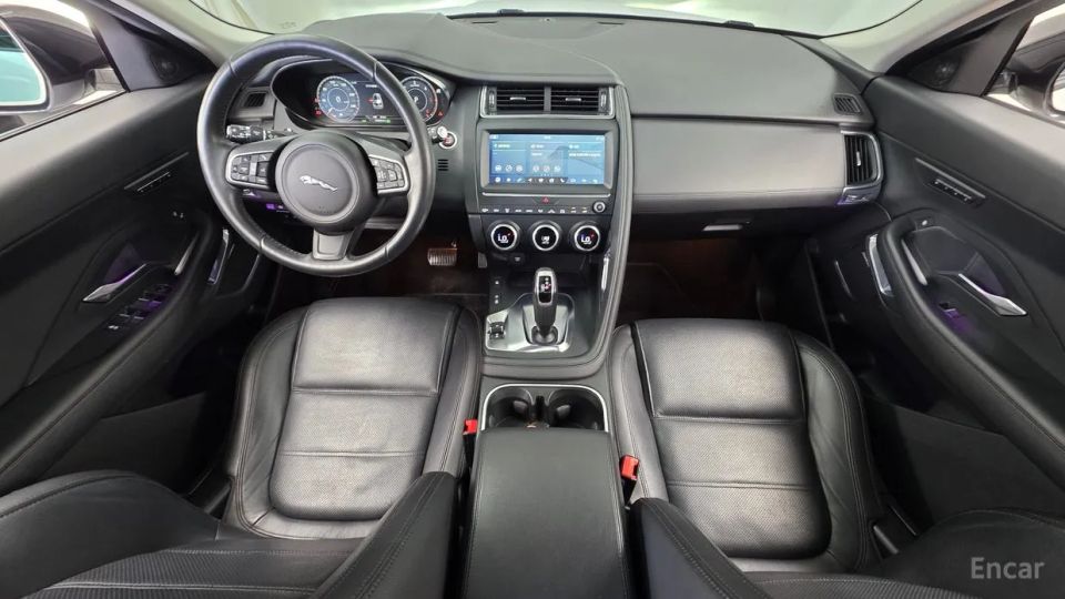 Jaguar E-PACE