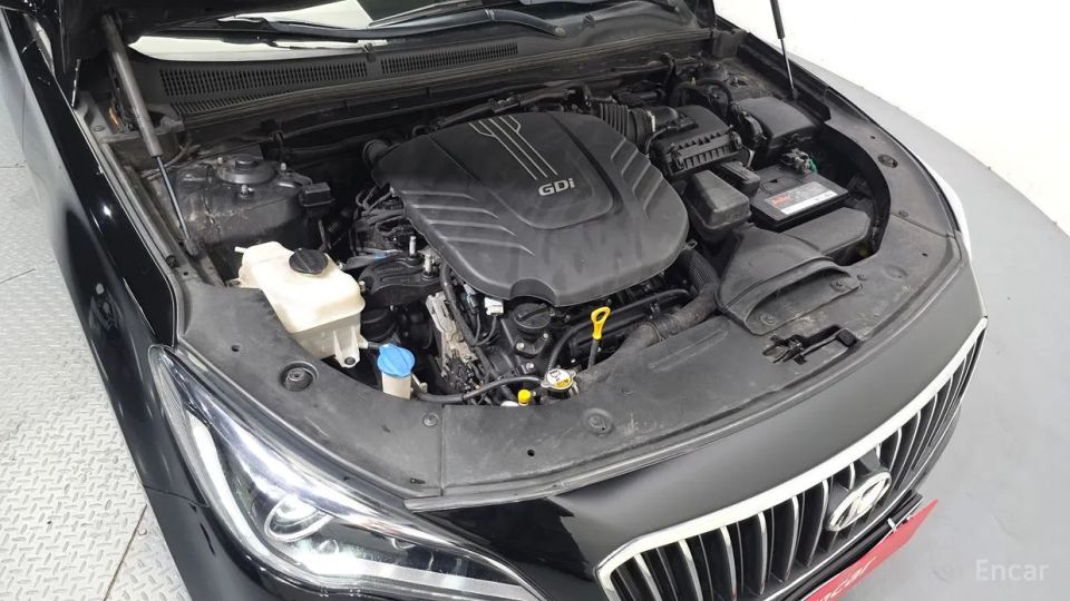 Hyundai Aslan