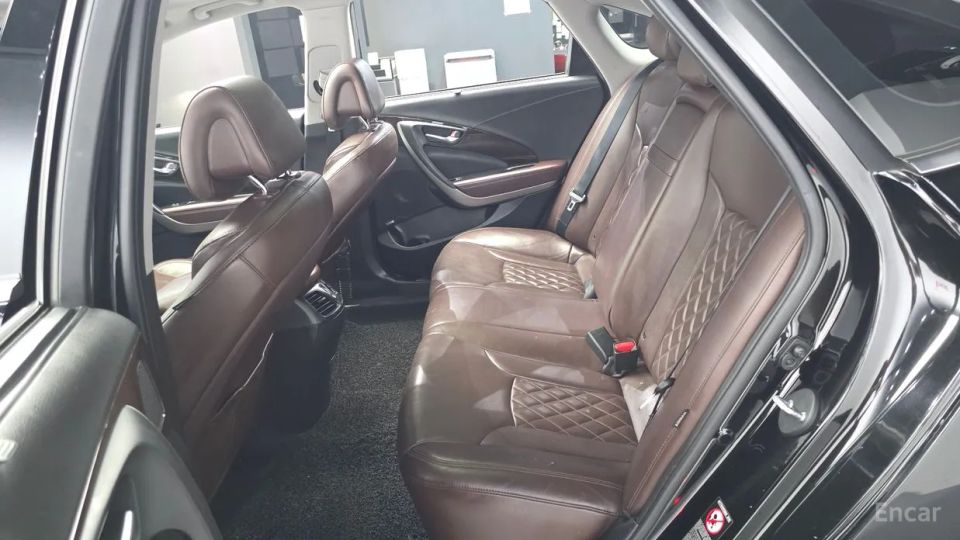 Hyundai Aslan