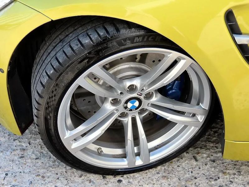 BMW M4