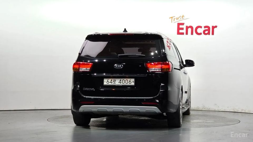 Kia Canival