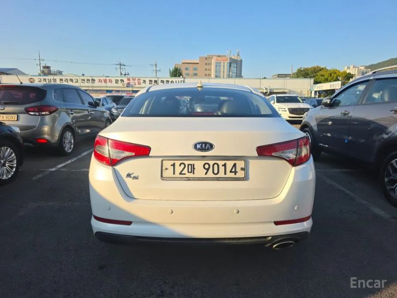Kia K5