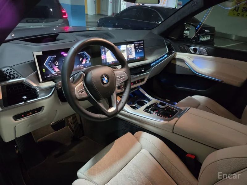 BMW X7