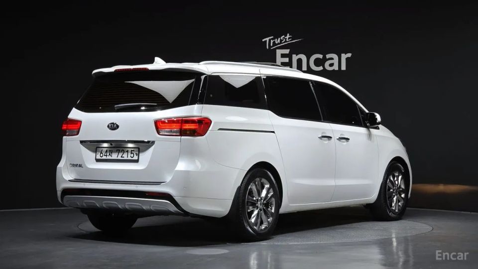 Kia Canival