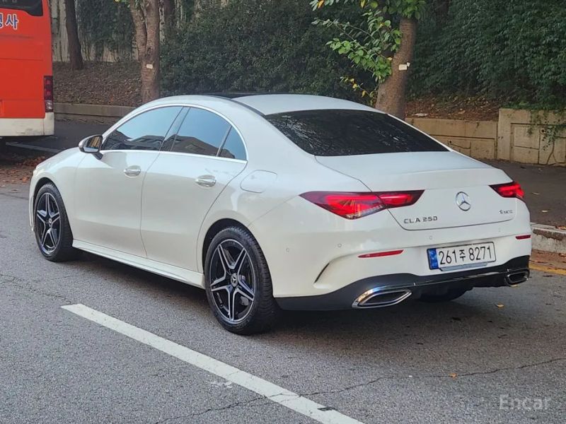 Mercedes-Benz CLA-Class