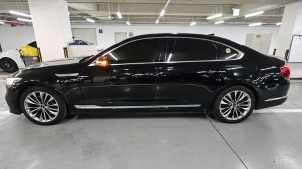 Kia K9