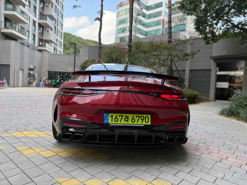 Mercedes-Benz AMG GT