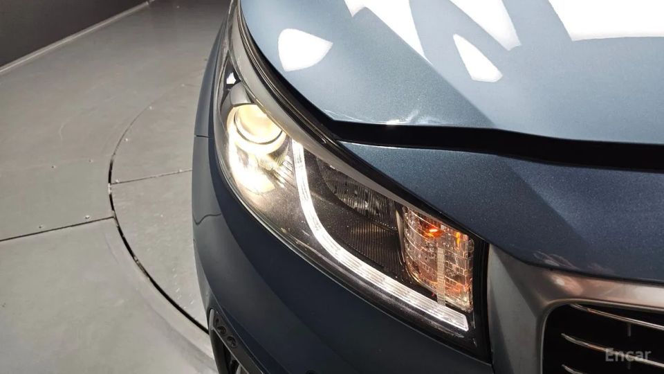 Kia Canival