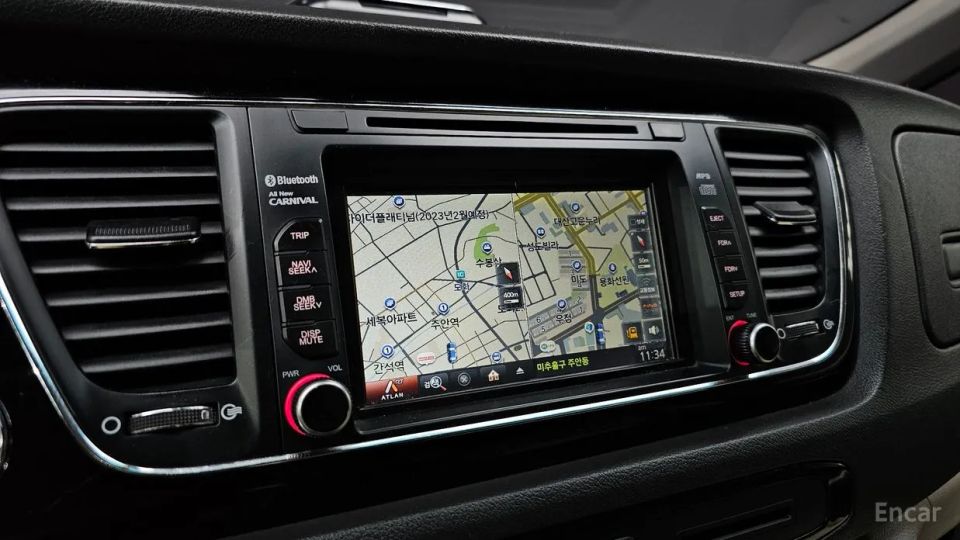 Kia Canival