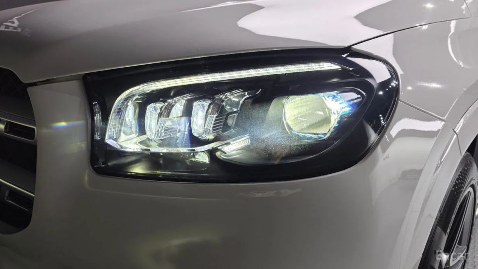 Mercedes-Benz GLS-Class